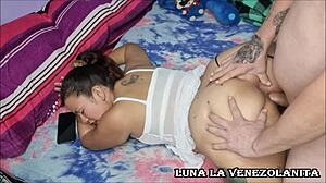 Venezuelan Housewife Enjoys A Quickie In Bedroom