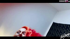 Anni Angel rubs her clit on webcam