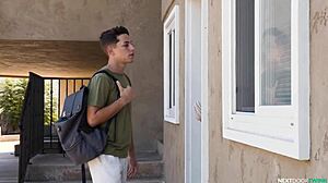 顶级小伙射精，与Tannor Reed等人