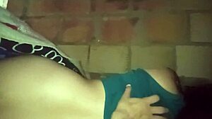 Stepsister Wants Penis Deep in Vagina