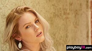 金发Ora Young展示她惊人裸体