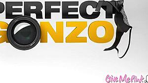 Want to see Zazie masturbate with toys outdoor?