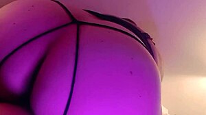 饥渴后妈热情诱惑继子