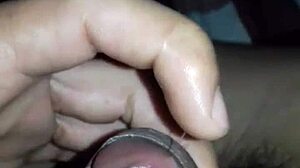 Hey, check out this gay vietnamese guy spreading it all