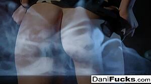 Dani Daniels rocks gothic vampire look while fucking herself to orgasm 😈