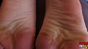 candice dare gives footjob to philly john