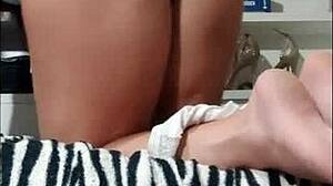 Exhibitionist Brunette Spreads Amazing Ass Online