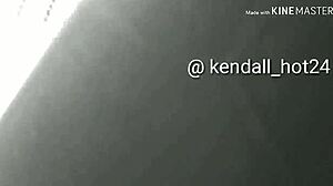 拉丁巨乳妹户外公开露大奶