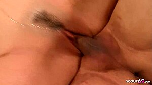 可爱日本少女在狂野群交中内射