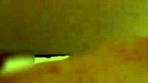 美女旗袍自制视频给朋友打飞机口爆射精