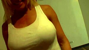 I love ashley starr's big tits and shaved pussy ready for fucking.