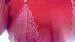 Na Academia Comecei A Suar Tirei A Camisa E Nao Percebi Q Meus Peitos Durinhos Estava Aparecendo Camisa Transparente Fiquei Com Tesao Com As Pessoas Me Olhando Q Meu Suor Escorrendo Publico