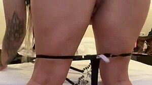 Sexy Dancing on Bed with Tiny Boudoir