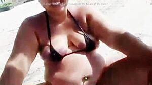 Wow, Mary Butterfly showing off in public spots daily! Love it! 😍