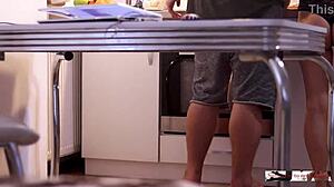 Quick Encounter Before Dinner In Amateur Homemade Video