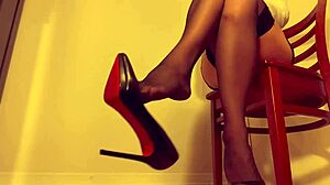 i adore paulette lerouge's high heel dangling in stockings
