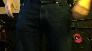 A solo session of self-pleasure