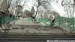 Teen Dana Gets Her Shaved Pussy Licked by Milf