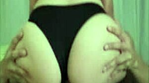 Novinha Branquinha Sentando Gostoso Na Piroca Deixou O Amigo Gozar Dentro E A Irmã Filmou Tudo Gabbie Luna