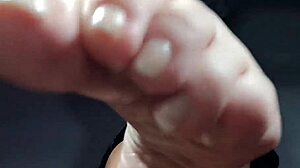 Have you seen these sexy feet? They're perfect for a russian scene.