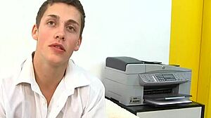 hey, check out this free muscle gay porn 😏