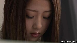 嘿，Satomi Suzuki，日本办公室女郎，无码高潮超爽，懂不？