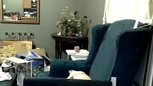 miss liz vicious rocks big pink dildo on cam! 😈