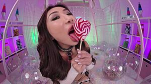 Swallowbay's asian candy girl nicole doshi moans for your cum 😍