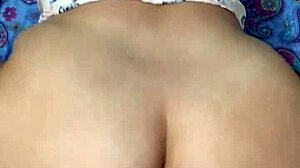 Big Ass Stepmom Sneaks Fuck While Stepdad Showers - Soraya Culona’s Curves Rock