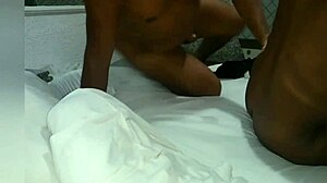 今晚渴望猛干那个黑美人