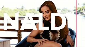 Chupei o Pau do Patrão with Gagging Latina