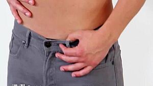 i exposed my tight ass to long dick in gayroom