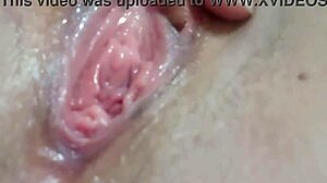 this milf's holes are so close up, amazing 😍