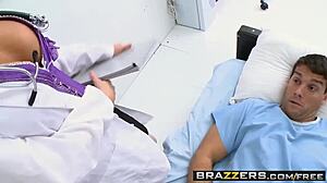 Veronica Avluv and Ramon in Cheating Hospital Roleplay