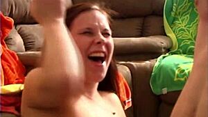 哇！青少年跳进双性恋换妻狂欢Part 2！