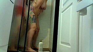 Short shower scene in paris with big tits milf