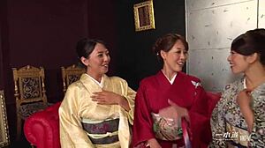 日本美女在狂野群交中大放异彩