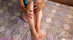 babe in mask gets oiled feet and passionate blowjob