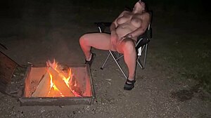 Public masturbation attempt to get caught