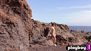 Hot Big Ass Brunette Teen 18+ Posing Outdoor