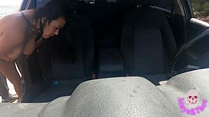 big tits babe fucks stranger in car while masturbating 😏