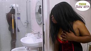 Horny madam seduces big cock gateman while oga's away, he makes her squirt multiple times! Subscribe to Red 😈