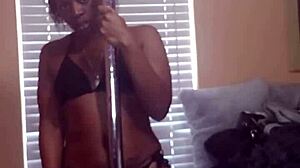 Naejae Twerks and Grinds on Pole in Solo Performance