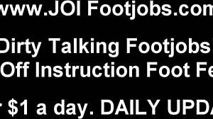 I want your cum all over my feet now