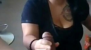 Bouquet delight part 2 on outdoor webcam