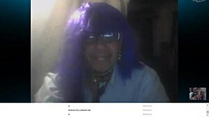 carol banderas shows off on mexican webcam