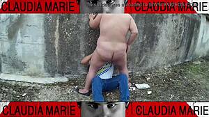 Impossible postures for eating the fat girl's pussy on the street, loving her juices and licking her big ass till she cums