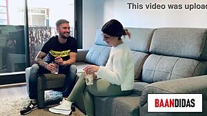 fan meets girl on tinder and fucks her