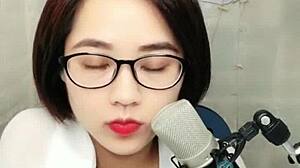 Sexy Korean babe livestreams on Uplive with short hair