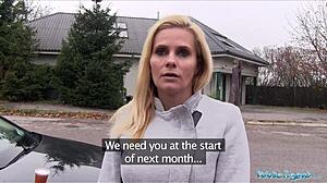 seduced mailman for creampie in tight ass